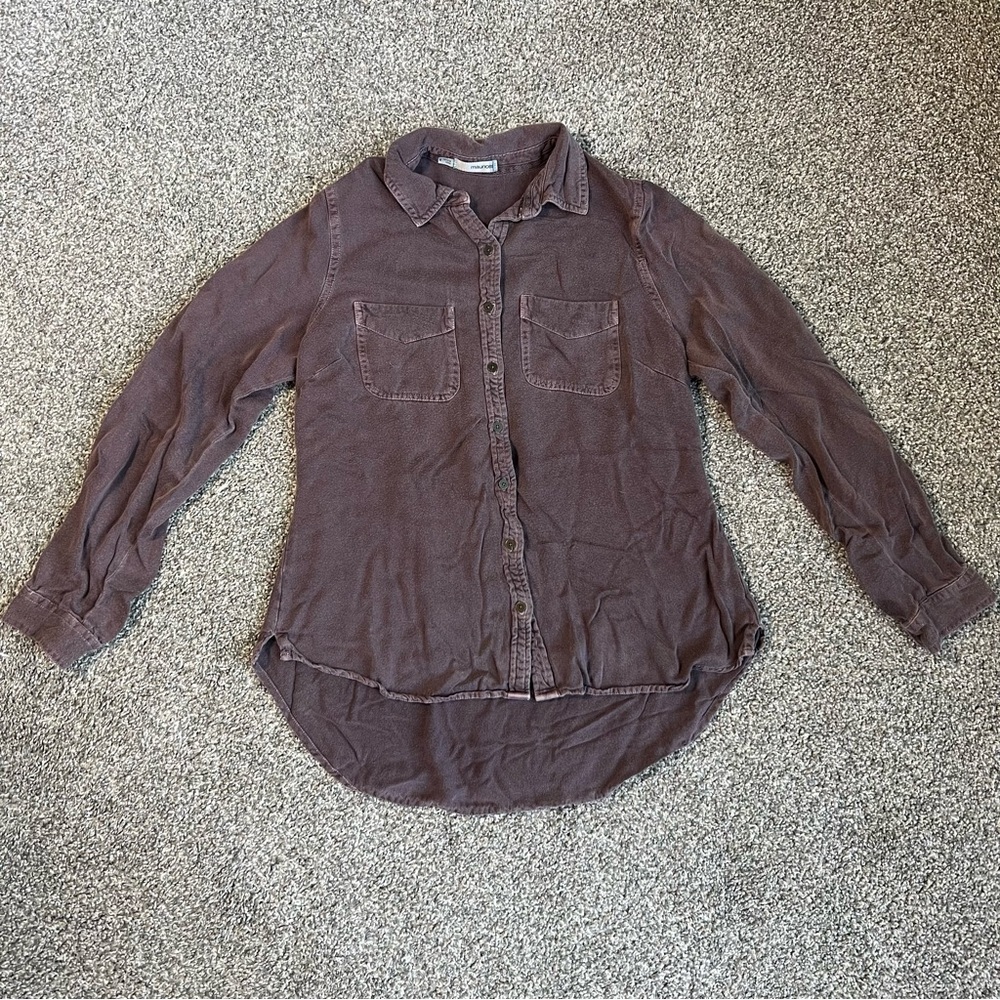 Maurice’s High Low Hem Eggplant Purple Button Up Shirt, Size Small